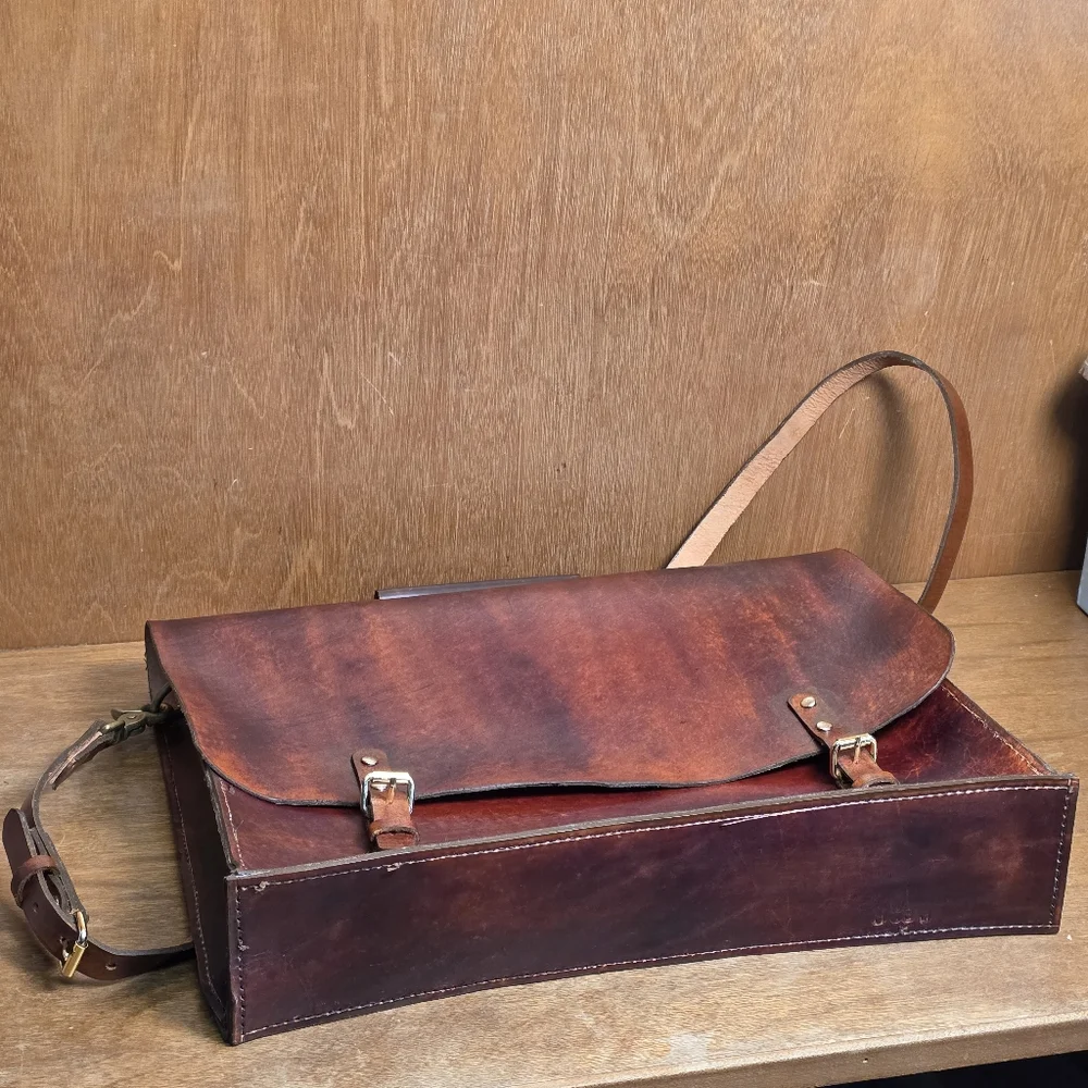 VINTAGE ENGLISH THICK LEATHER BRIEFCASE ATTACH PORTFOLIO LONDON
